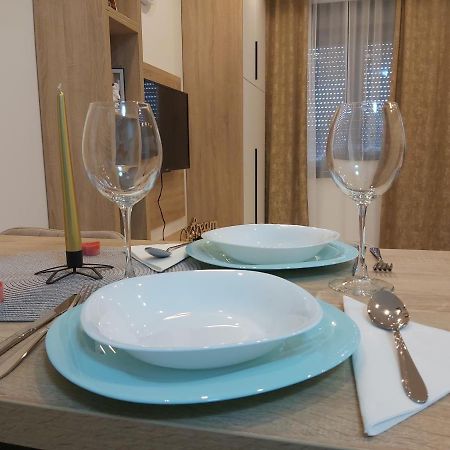 Apartman Cristal Lux 트레빈예 외부 사진